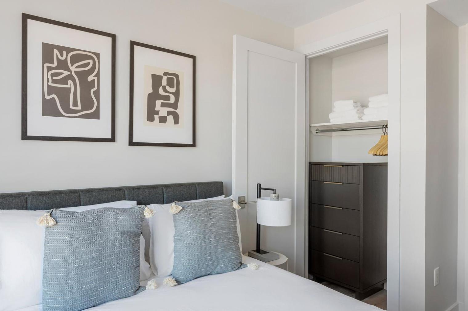 Dumbo 2br W Wd Roof Gym Nr Timeout Building Nyc-957
