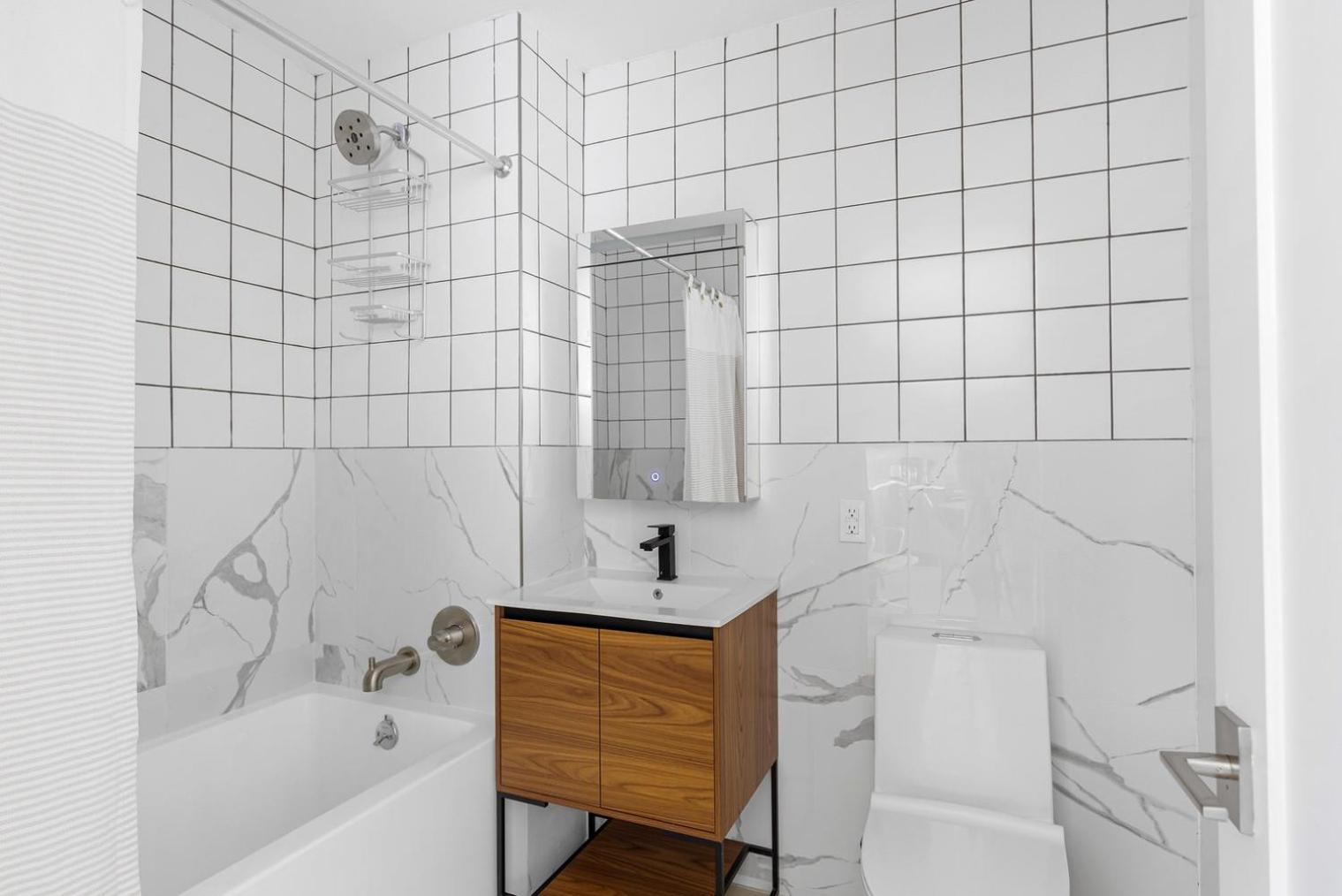 Dumbo 2br W Wd Roof Gym Nr Timeout Building Nyc-957 New York